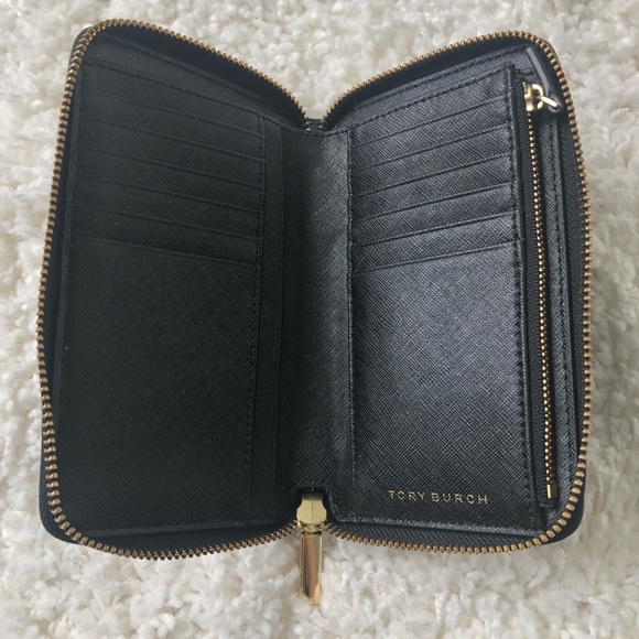 Tory Burch Wallet - Picture 4 of 4